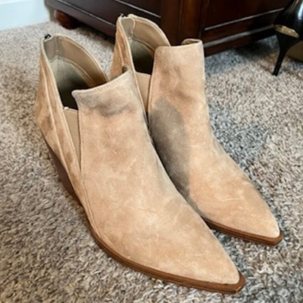 Vince Camuto boots